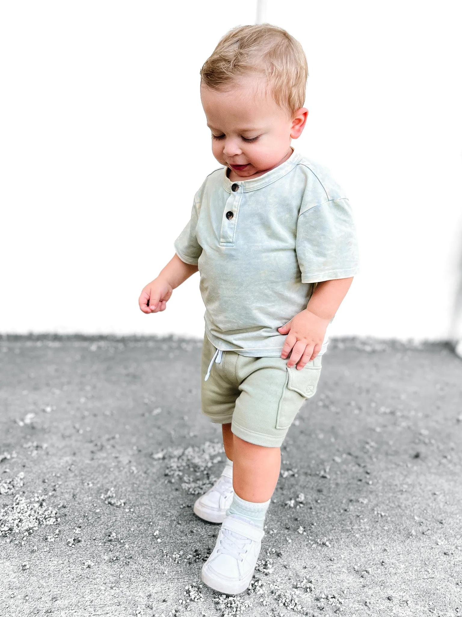Jersey Henley Tee - Green Wash