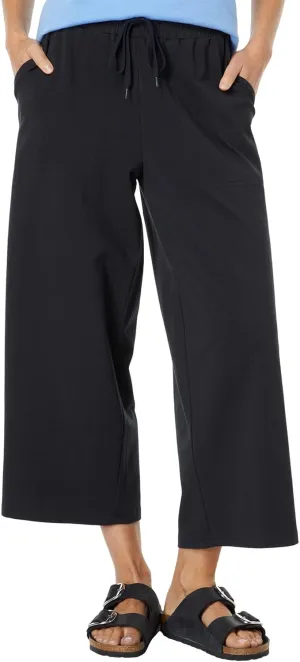 Life is Good Solid Crusher-Flex™ Crop Pants