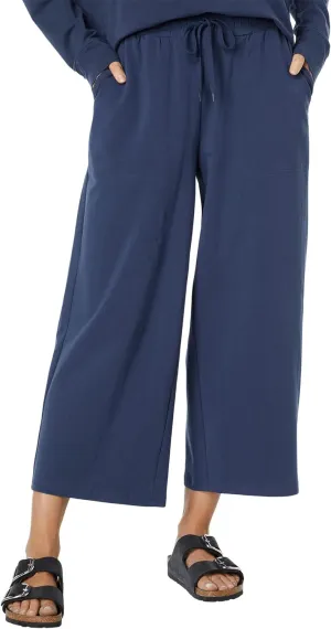 Life is Good Solid Crusher-Flex™ Crop Pants