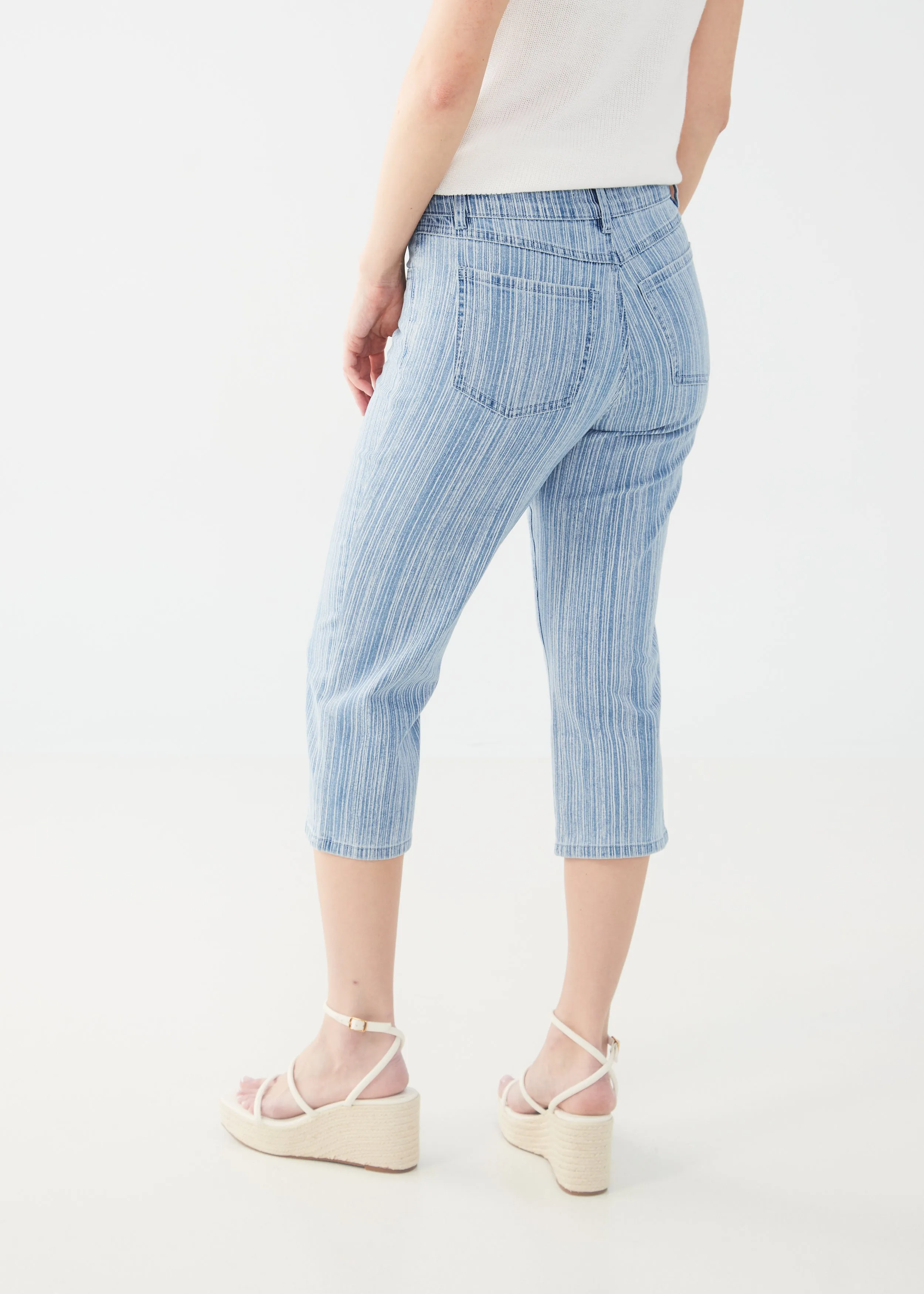 Olivia Crop