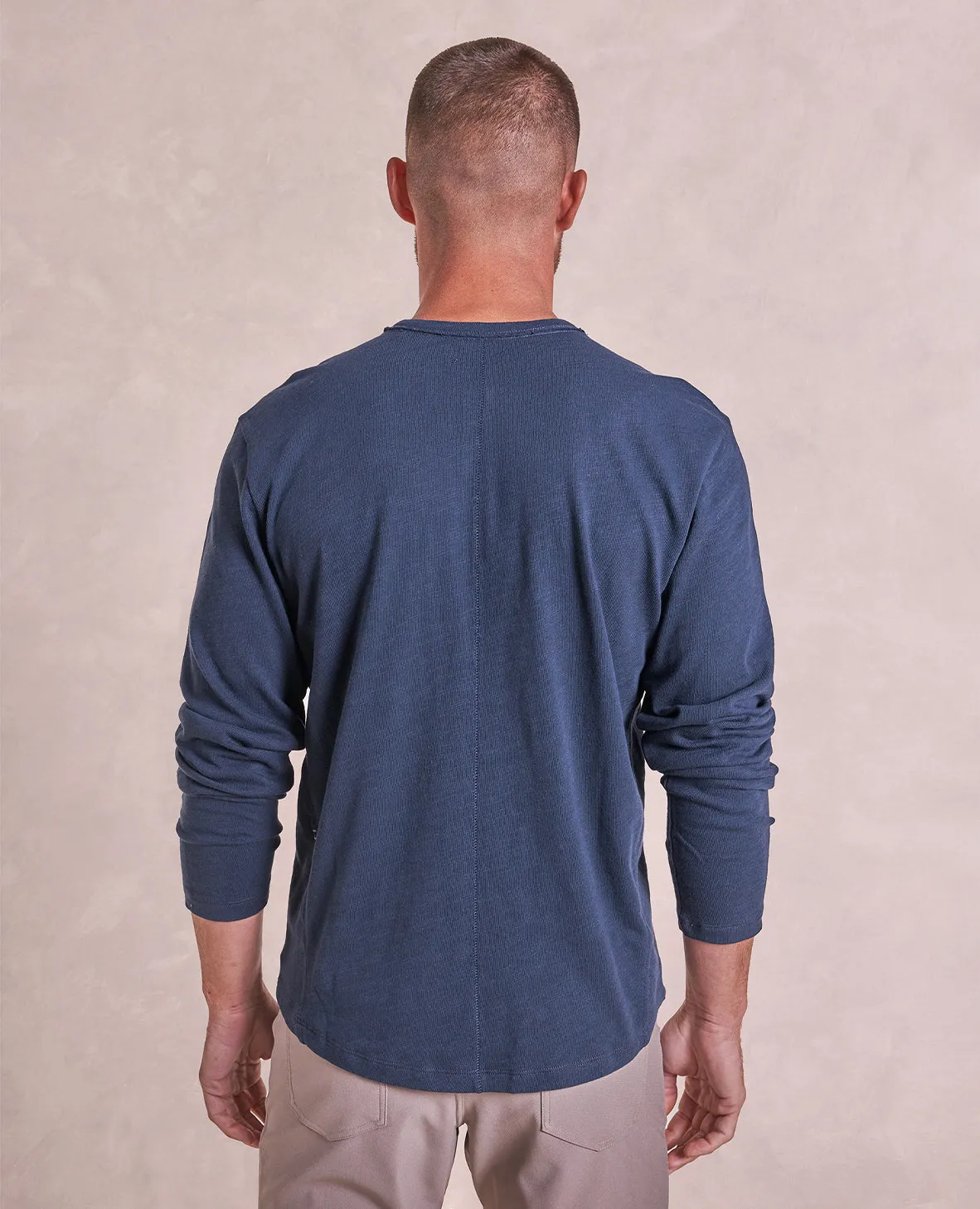 The Knox - Distressed LS Henley - Navy